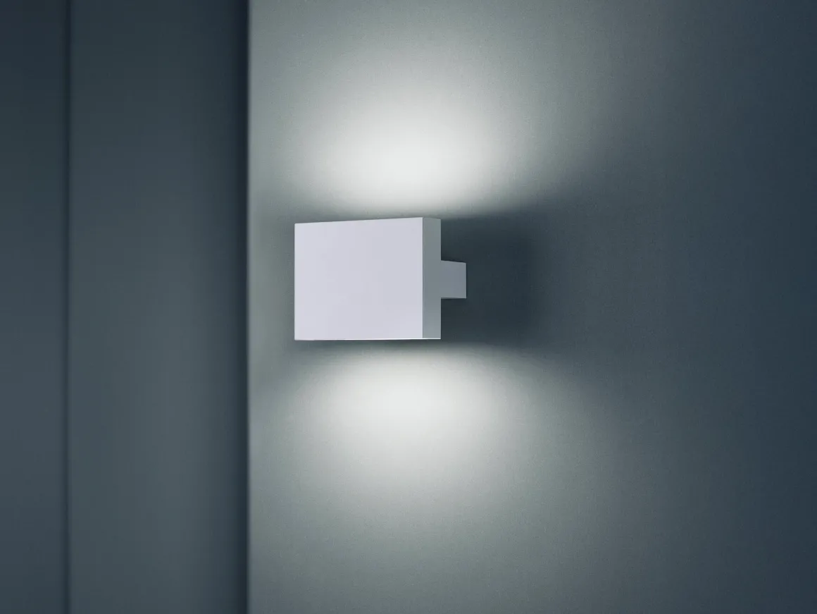 Tight Light